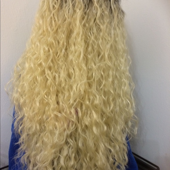 Lace front wig blonde ombré - Picture 4 of 5